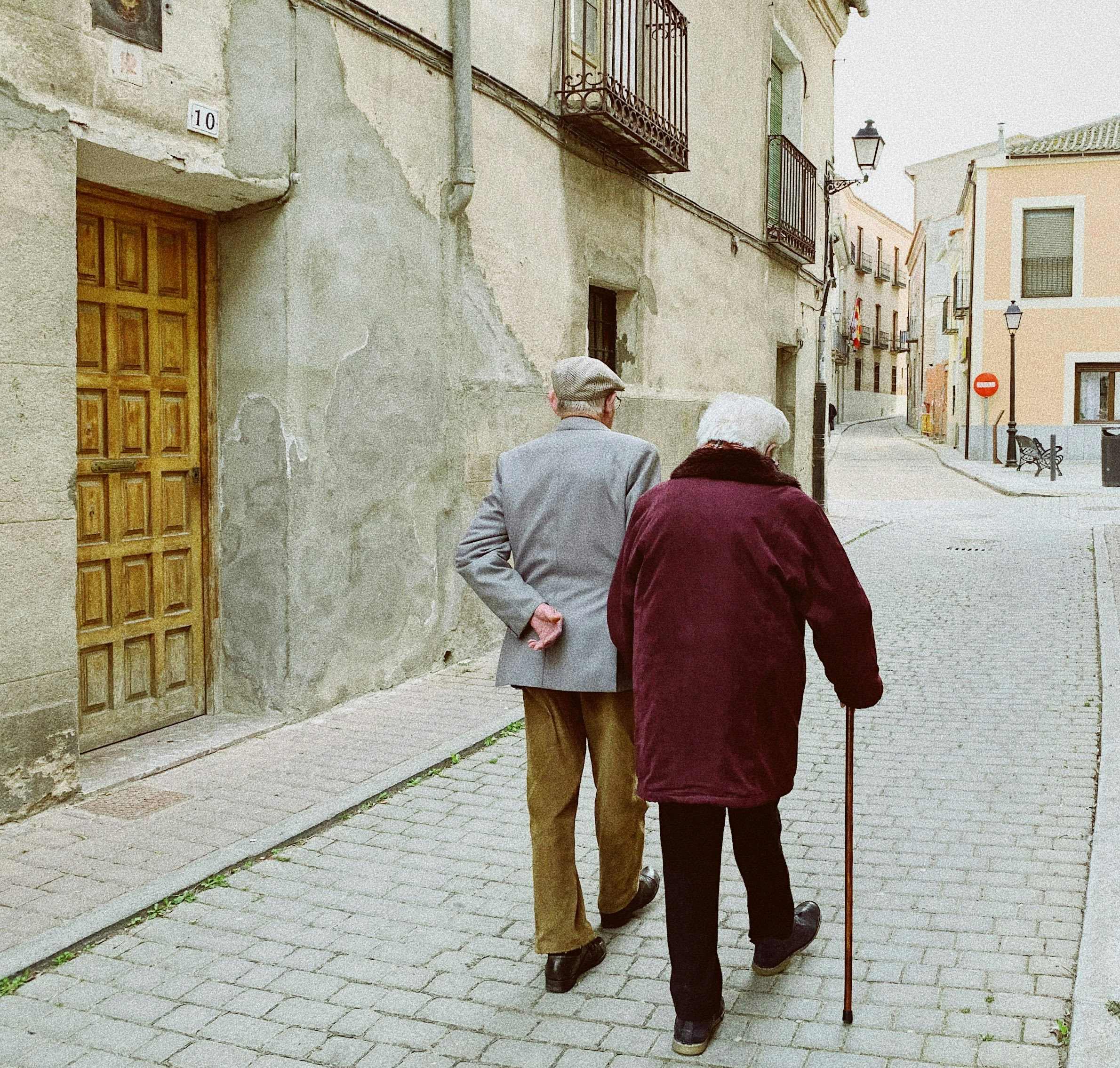 Pens&atilde;o Social de Velhice: quem pode pedir e como?